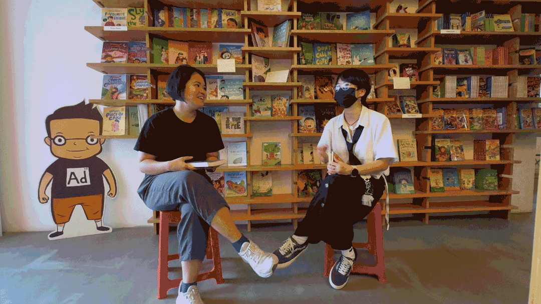 For Every 8 or 10 Interns, There Is a Zelda: Our Super Intern on Sing Lit, Bazaars and Book Pitches