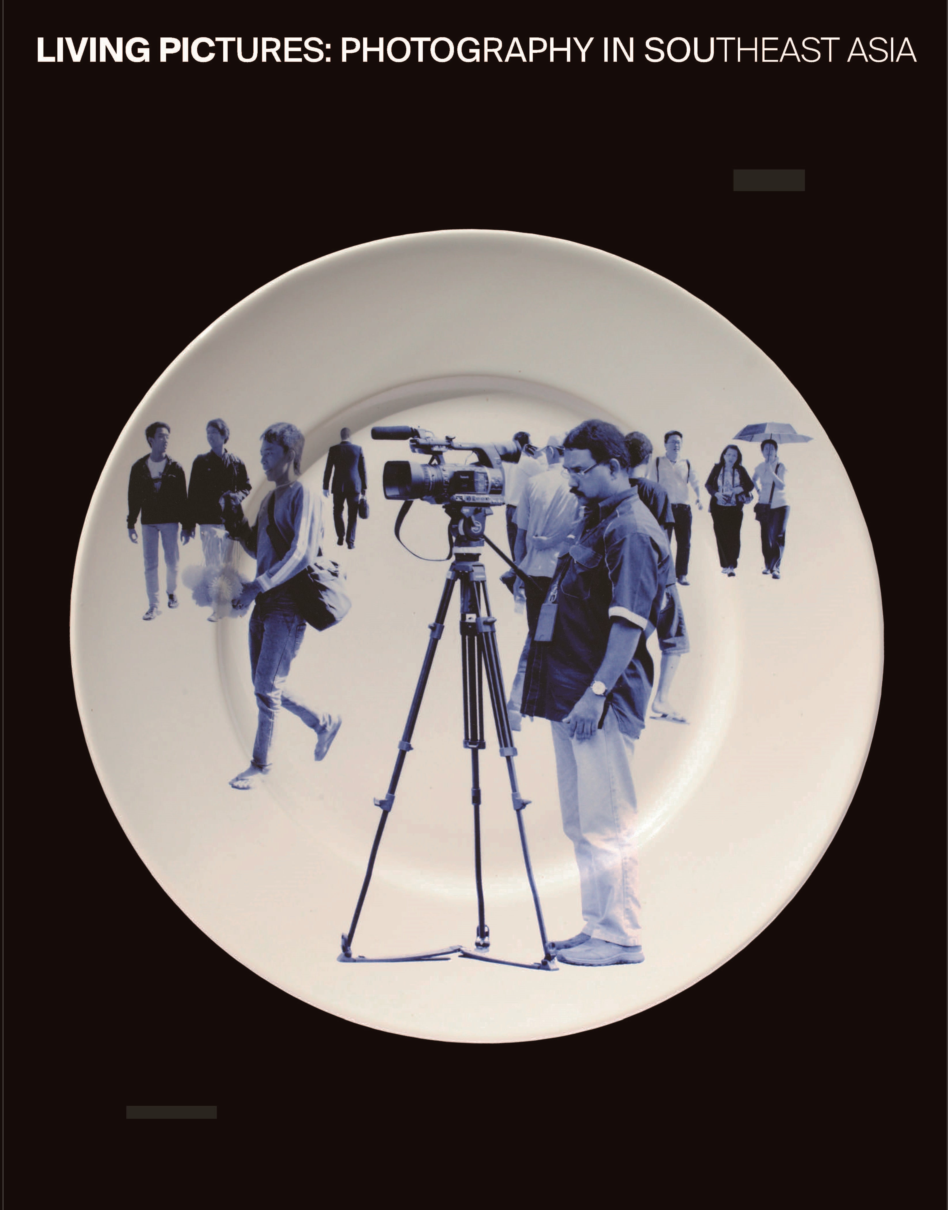 Living Pictures: Photography in Southeast Asia