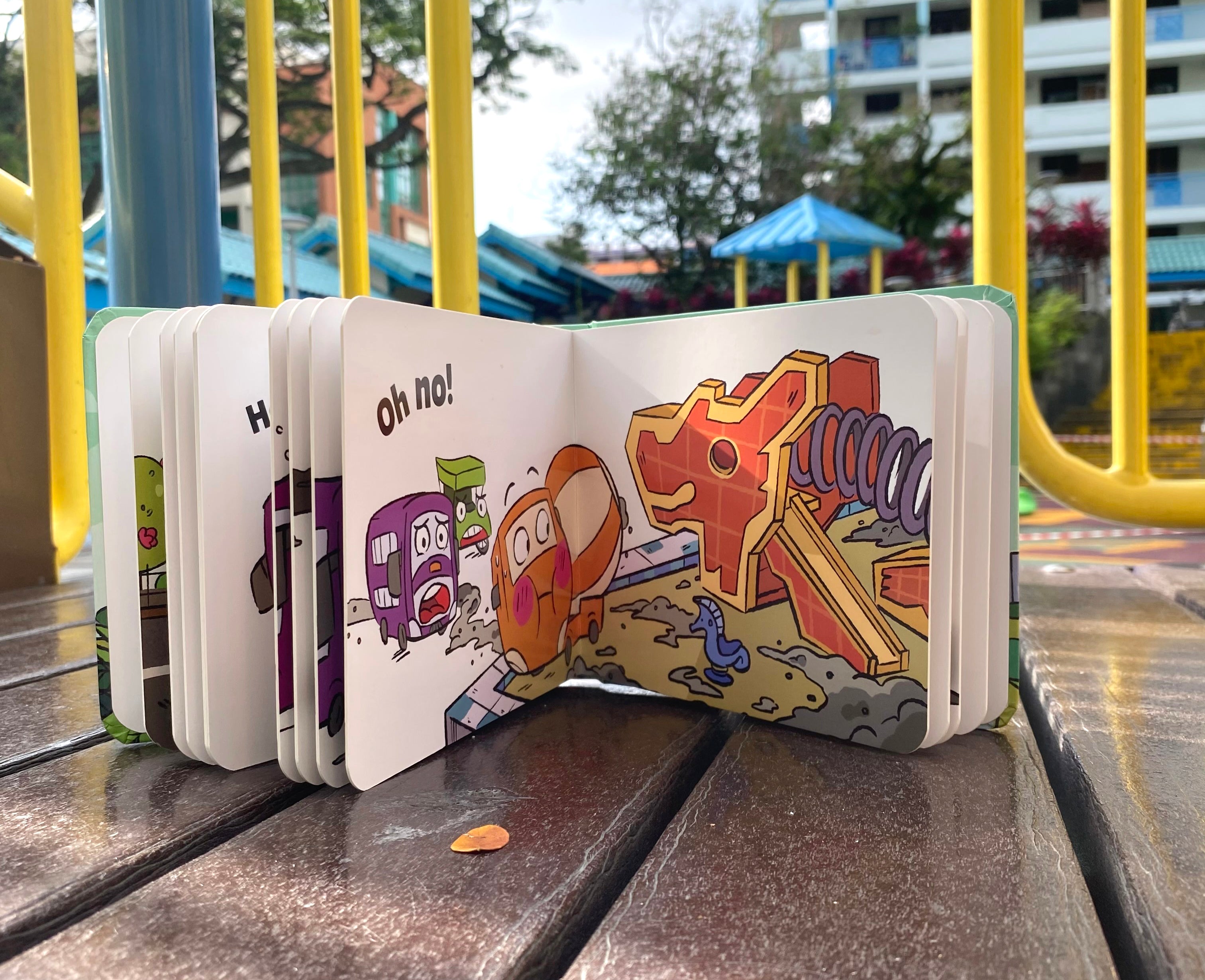 Yaya the Double-Decker Bus (Book 1)